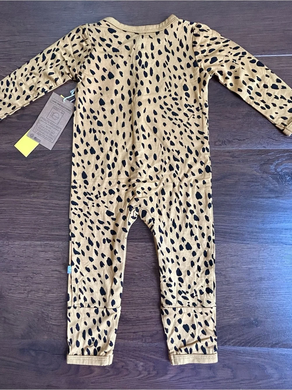 Kyte Snap Bamboo Romper in Marigold Cheetah 6-12m